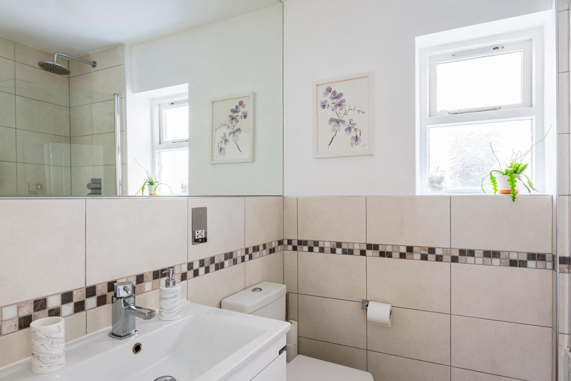 Prime Location Cardiff Pontcanna Modern 2 Bedroom Apartment With Privat Parking Exteriör bild